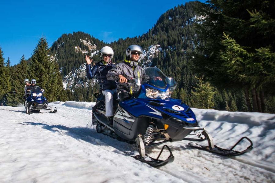 images/motoneige/galerie/rando-motoneige-guide.jpg#joomlaImage://local-images/motoneige/galerie/rando-motoneige-guide.jpg?width=1000&height=667